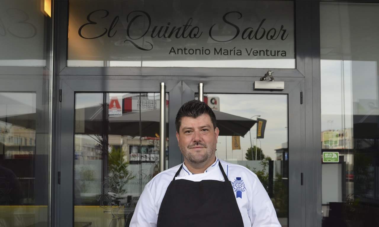 El chef Antonio María Ventura en su restaurante El Quinto Sabor. Imagen de archivo